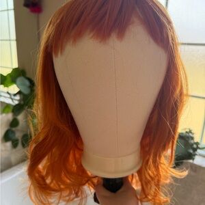 Women's Bright Copper Red Wavy Wig with bangs - new